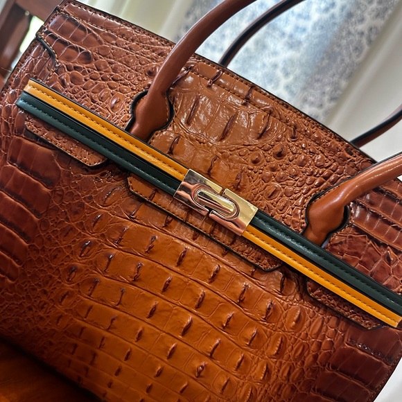 Women’s Satchel Bag